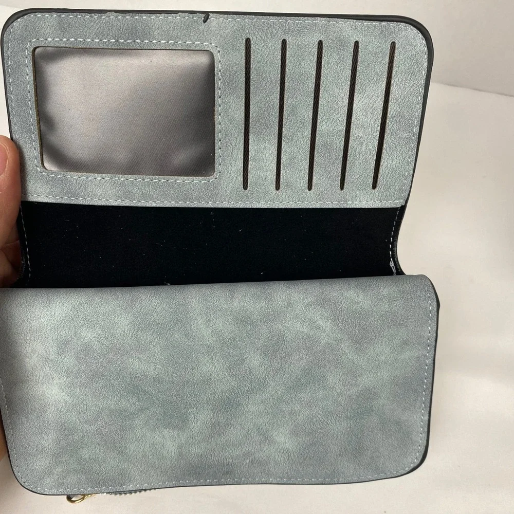 Womens Wallet Blue Faux Suede Bifold Zip Around Multi Card Holder ID Window NWT‎